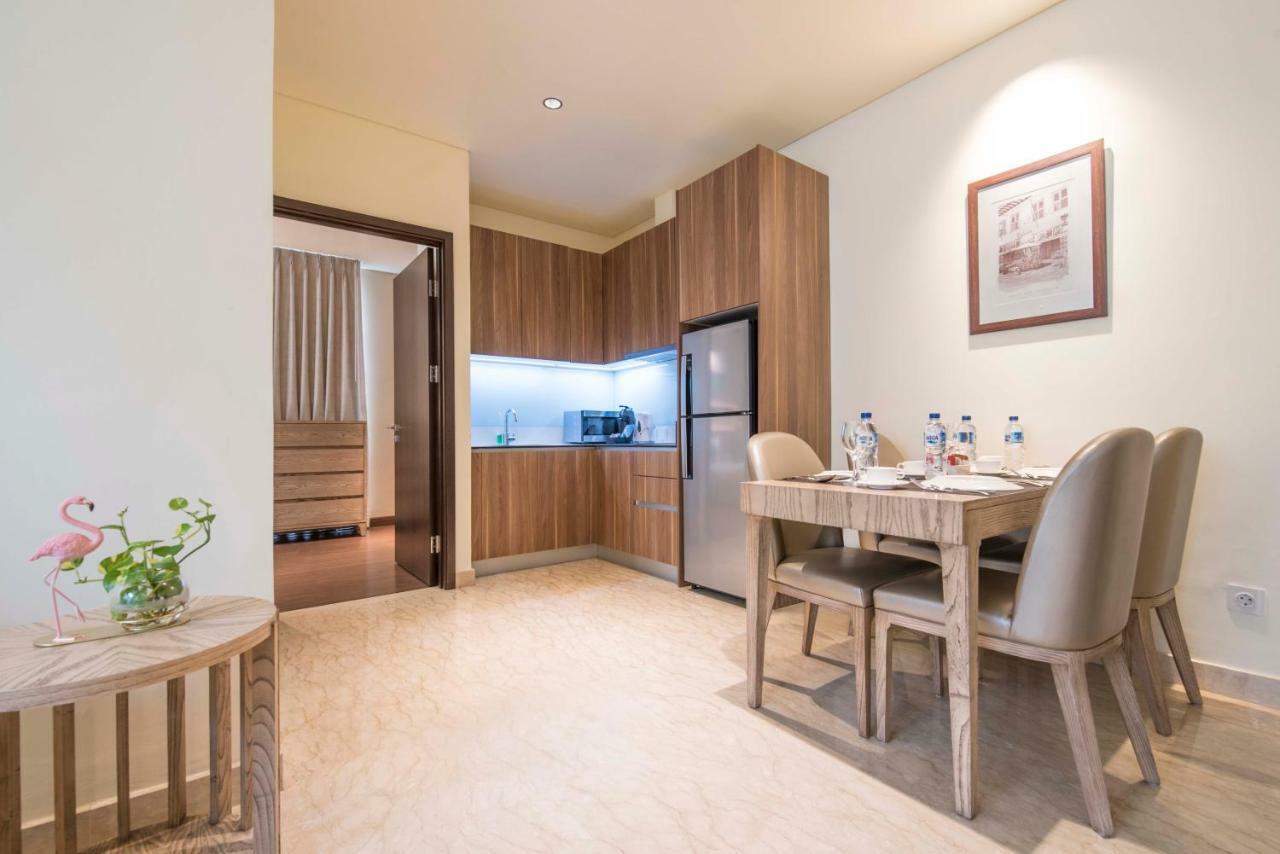 Dwijaya House of Pakubuwono Aparthotel Jakarta Buitenkant foto
